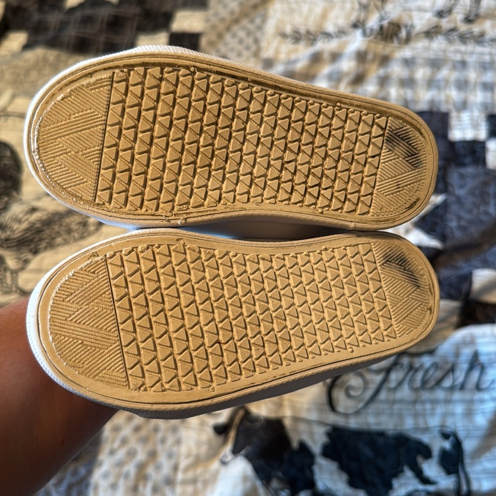 Glitter Sneakers - Picture 2 of 6